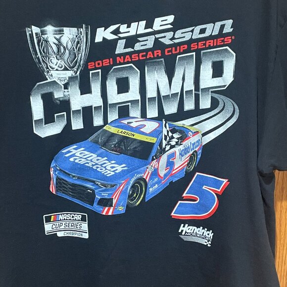Kyle Larson Hendrick Motorsports 2021 NASCAR Cup Series Champion Mens XL T-Shirt - Picture 4 of 4